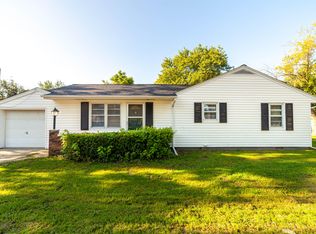1022 N Jefferson St, Mexico, MO 65265