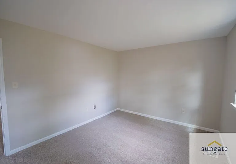 6449 Union Ct — Photo 30