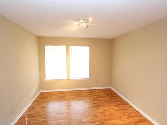 2nd image of 6142 Westgate Dr APT 302