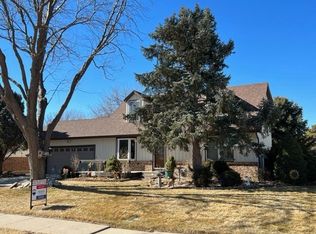 2609 N Shamus St, Garden City, KS 67846