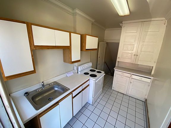 4th image of 14-20 W Norwich Ave