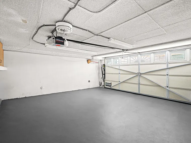 357 El Camino Dr — Photo 11