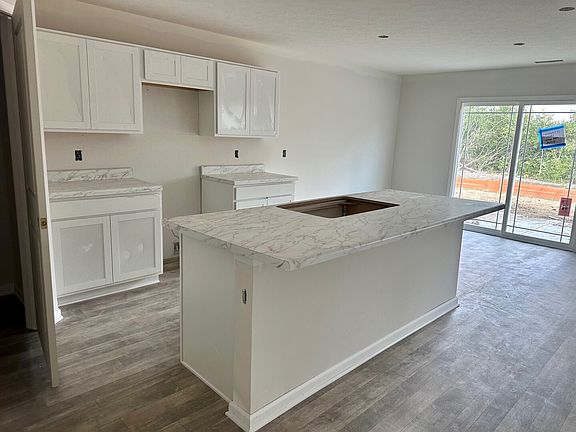 4th image of 6217 Basden Dr