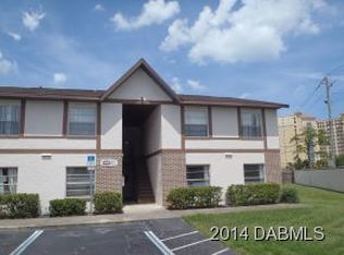 426 Banana Cay Dr APT E, South Daytona, FL 32119