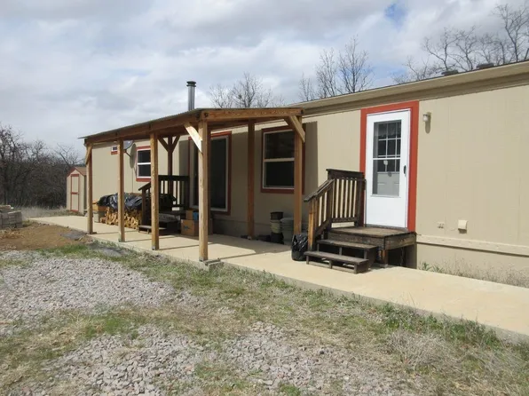 13621 Birch St, Hornbrook, CA 96044