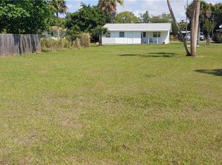 704 Frances St, Nokomis, FL 34275