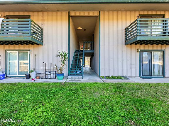 4th image of 3765 CROWN POINT Road #9