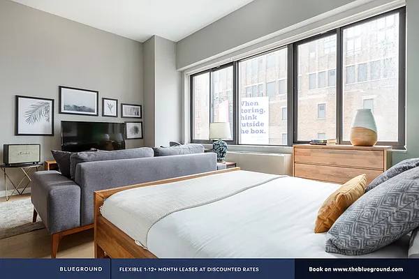 Rented by The Blueground | media 8