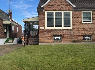 2107 Faunce St, Philadelphia, PA 19152