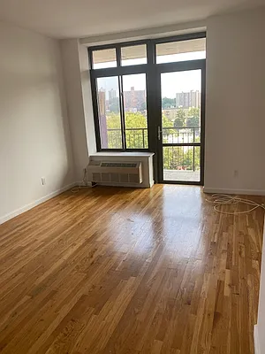 Rented by 3210 Riverdale Holdings LLC | media 9