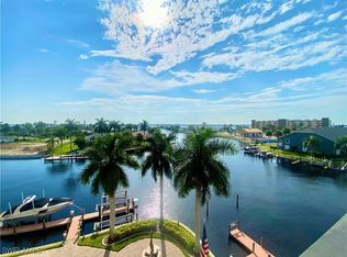 4647 SE 17th Pl APT 402, Cape Coral, FL 33904