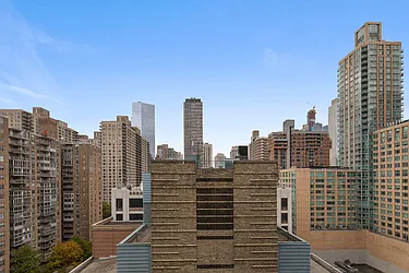 Rented by Nest Seekers International