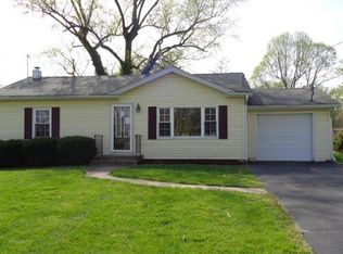 1 Oak Dr, Caseyville, IL