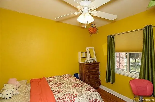 1560 Spruce St — Photo 2