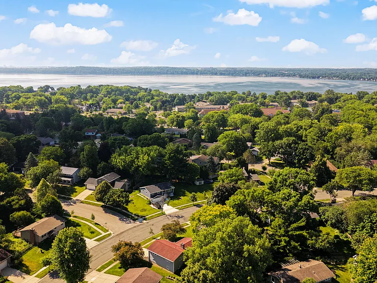 3622 Rolling Hill Dr — Photo 43