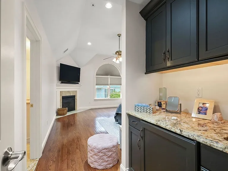 12 Ronald C Meyer Dr — Photo 17