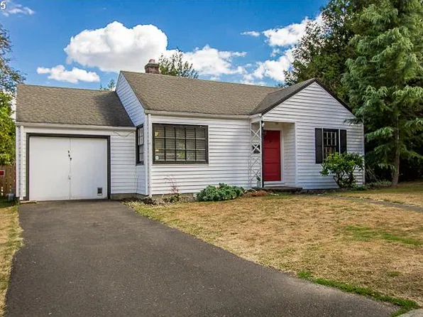 117 Ash Ave, Troutdale, OR 97060