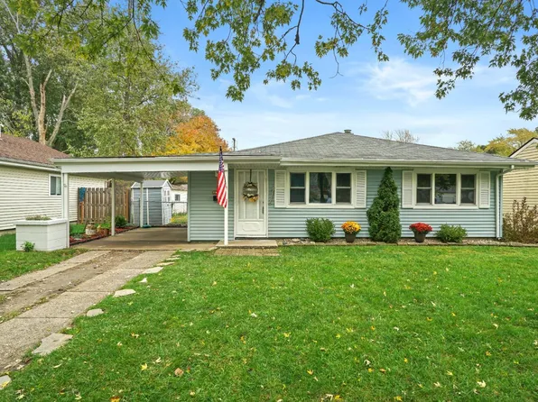 7 N Wilson St, Hobart, IN 46342