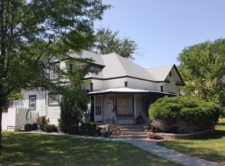 910 Kansas Ave, Goodland, KS 67735
