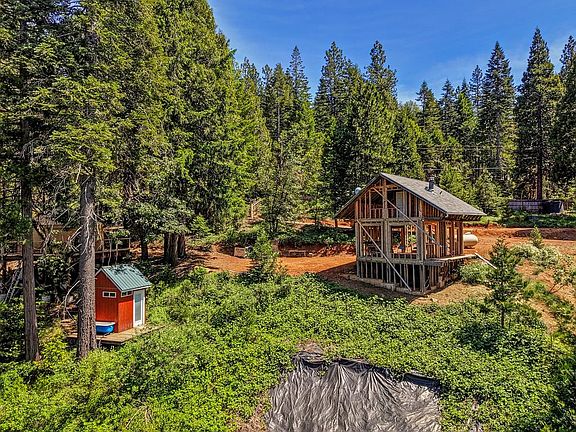 3rd image of 1050 Moody Ridge Rd