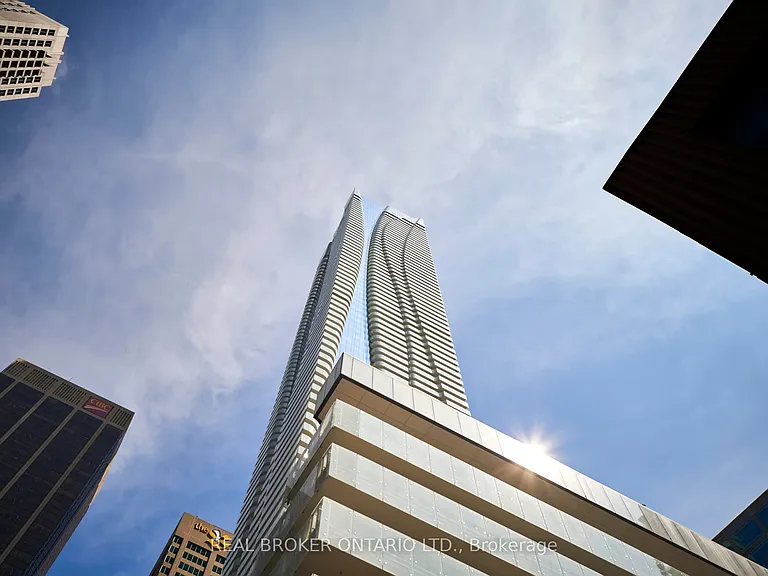 1 Bloor St E #5209 — Photo 6