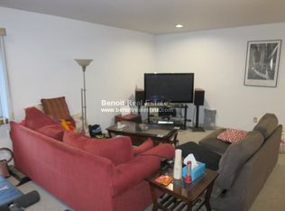 255 Beacon St APT 2D, Somerville, MA 02143