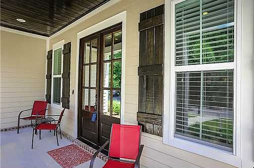 4th image of 122 Heron Park Dr