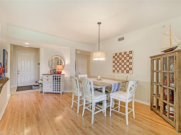 5th image of 25161 Sandpiper Greens Ct APT 202