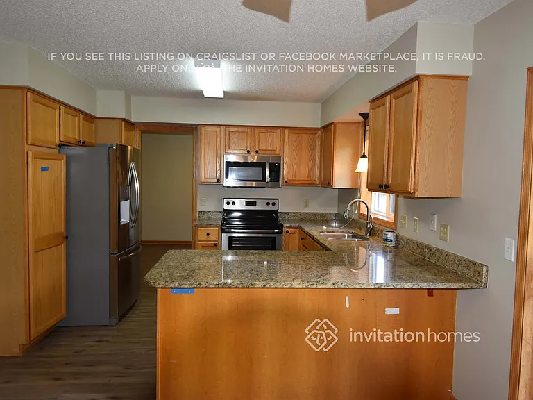 16599 Horizon Ave — Photo 3