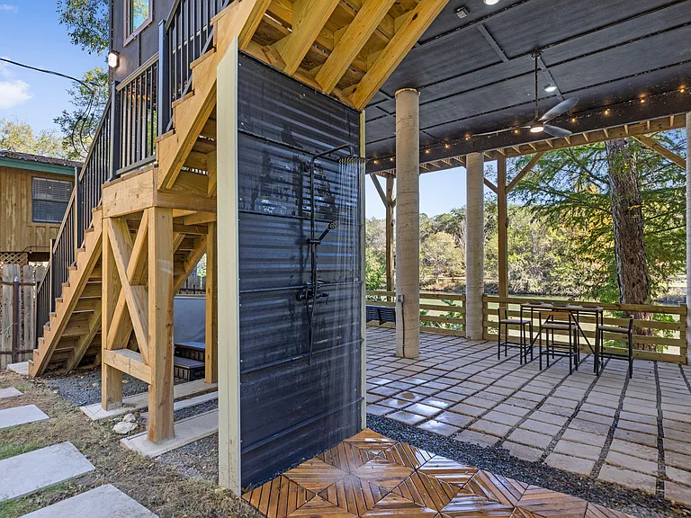 6790 River Rd #1 — Photo 33