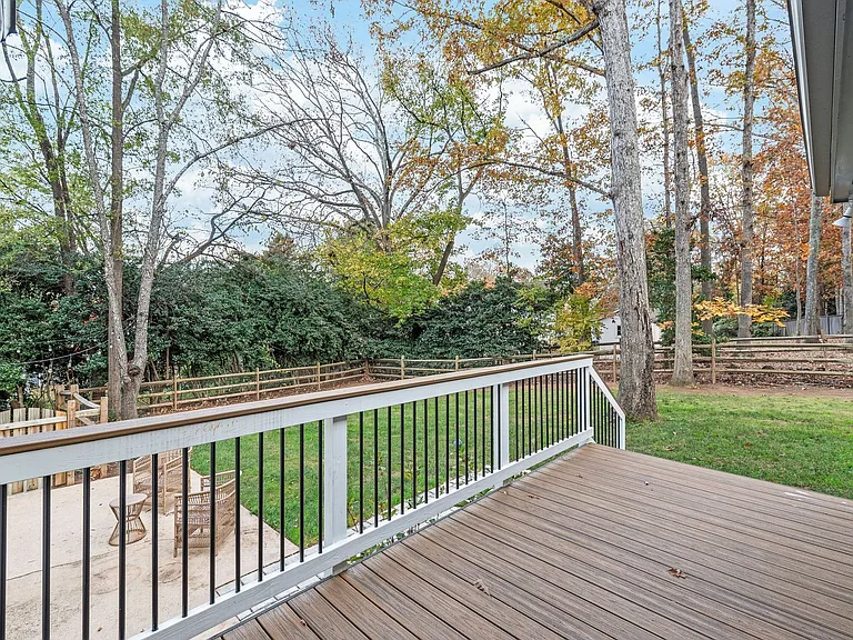 3800 Terrebonne Ct — Photo 33