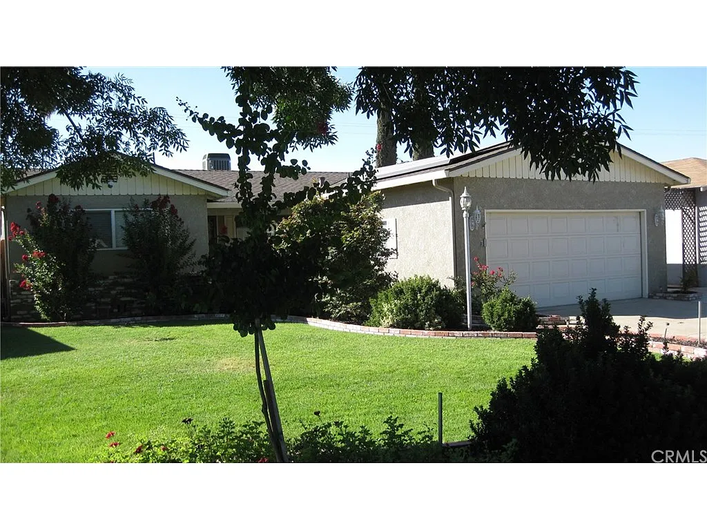 1632 Osborn Ter photo 1