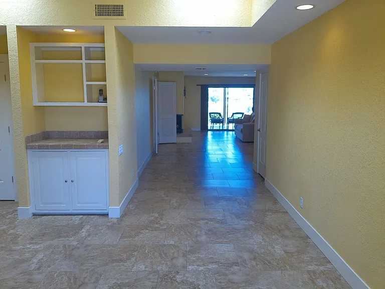 362 Jones Dr — Photo 7