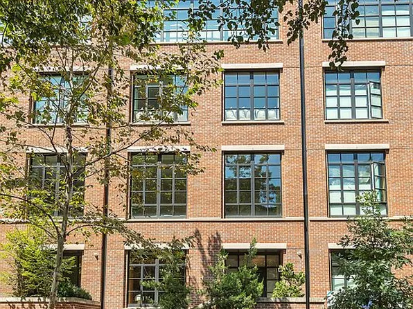 30 Sullivan St, New York, NY 10012