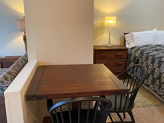 4th image of 2718 Painter Ave APT A104