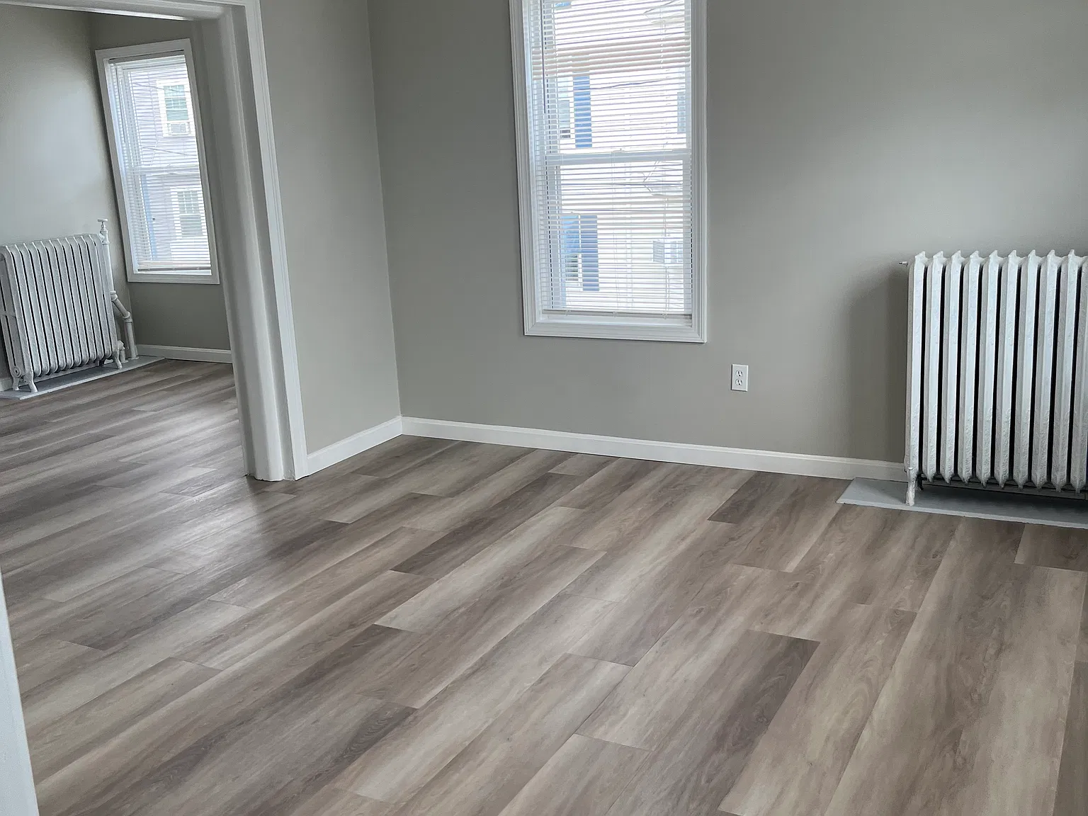 786 Walnut St — Photo 2