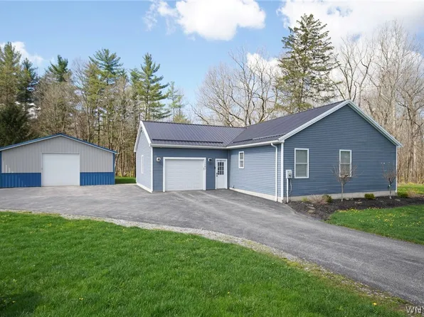 13241 Clinton St, Alden, NY 14004