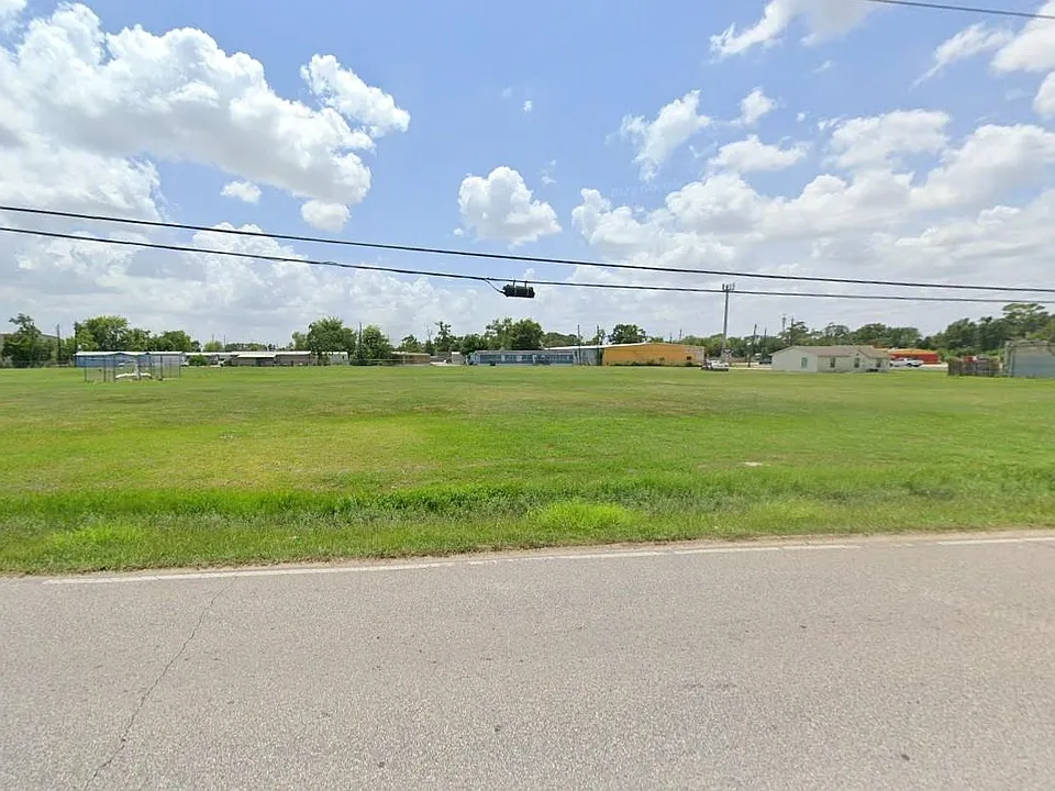 1208 Sheldon Rd