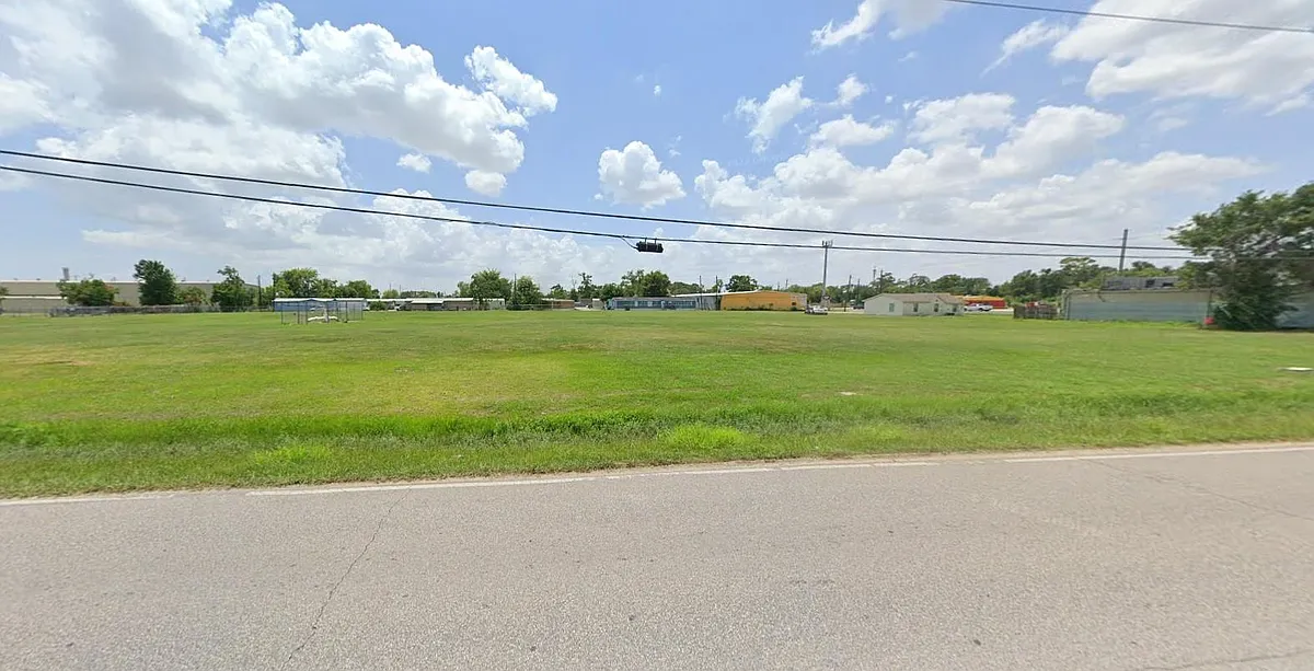 Primary Photo - 1208 Sheldon Rd