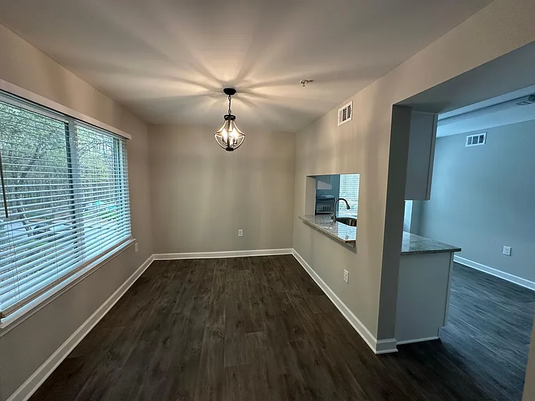 1033 Seasons Pkwy #1033 — Photo 7