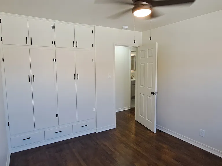 4167 Somerset Dr #6 — Photo 9