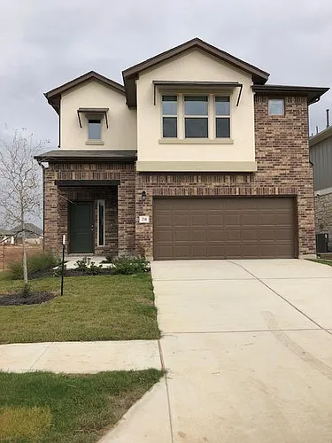 774 Backstays Loop Photo 1
