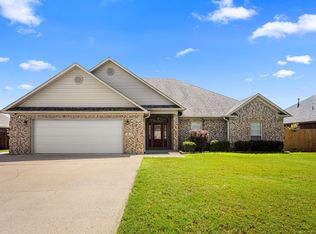 48 Lakeland Dr, Cabot, AR 72023