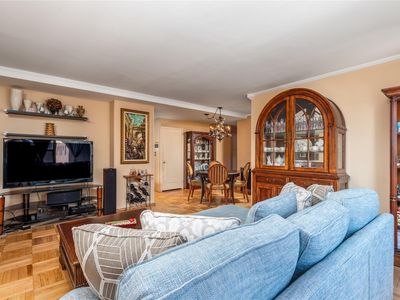 21-66 33rd Road #9A, Queens, NY, 11106
