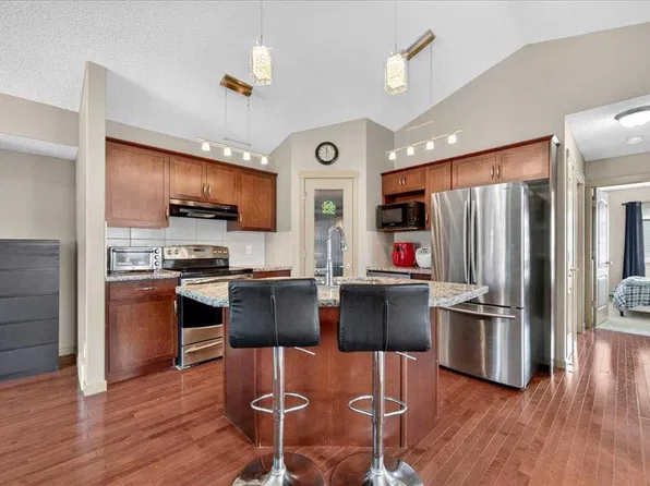 139 N Silverado Way SW, Calgary, AB T2X 0E8
