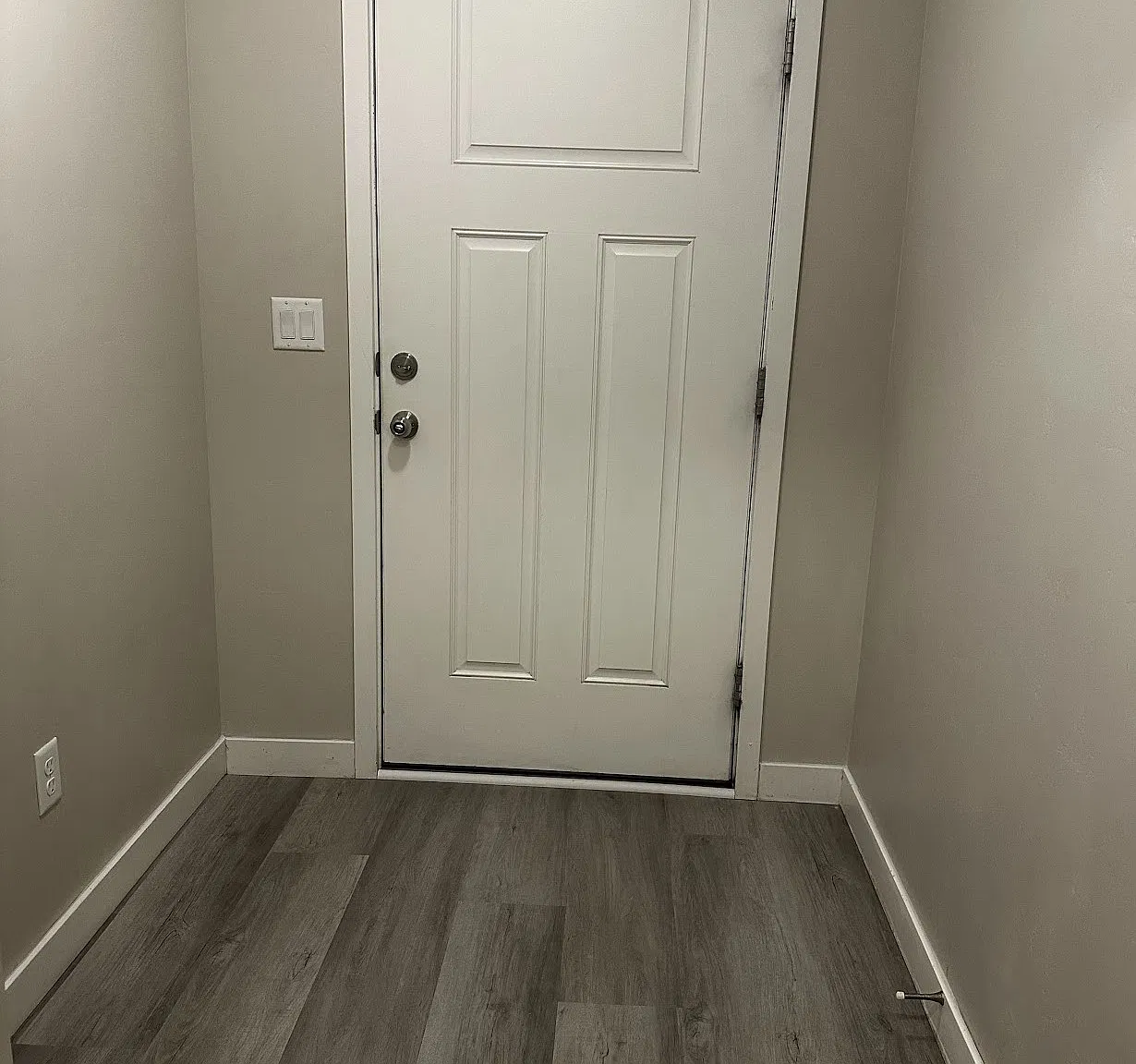 3 bed, 2.5 bath, 1479 sqft, $1,900 — Photo 3