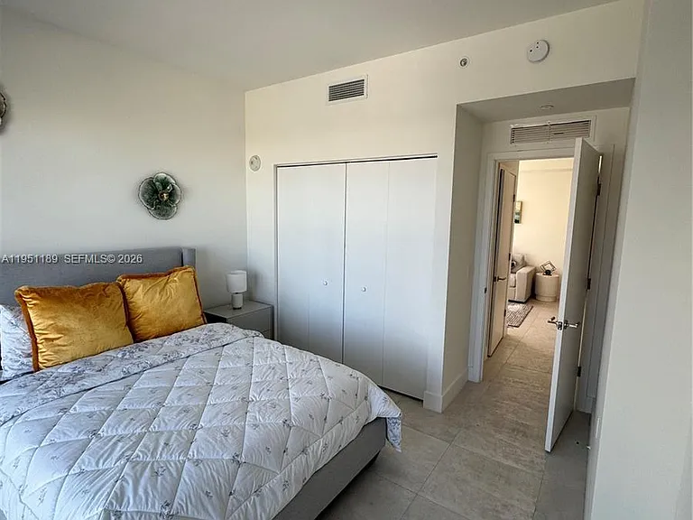239 SW 9th St #1405 — Photo 13