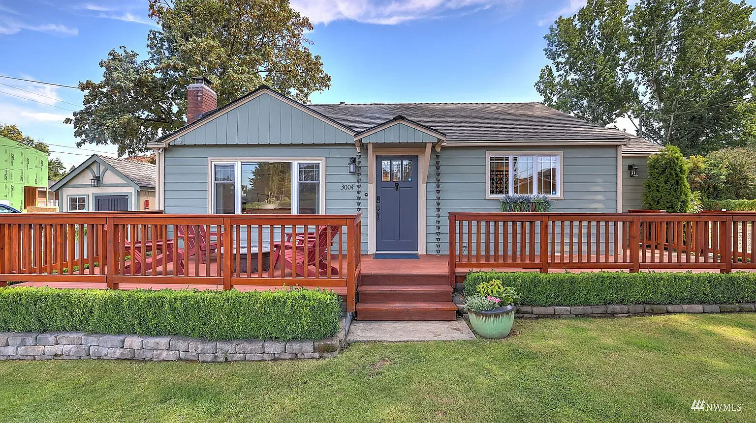 Burnett Ave N, Renton — Photo 1