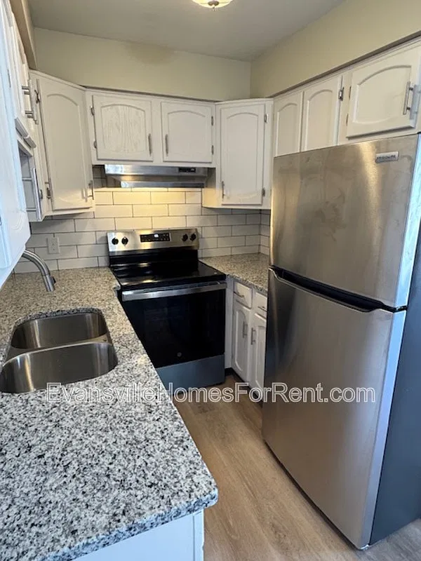 1 bed, 1.0 bath, $795 — Photo 4