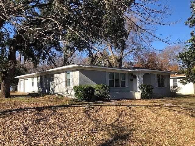 1st image of 9705 E Lake Highlands Dr